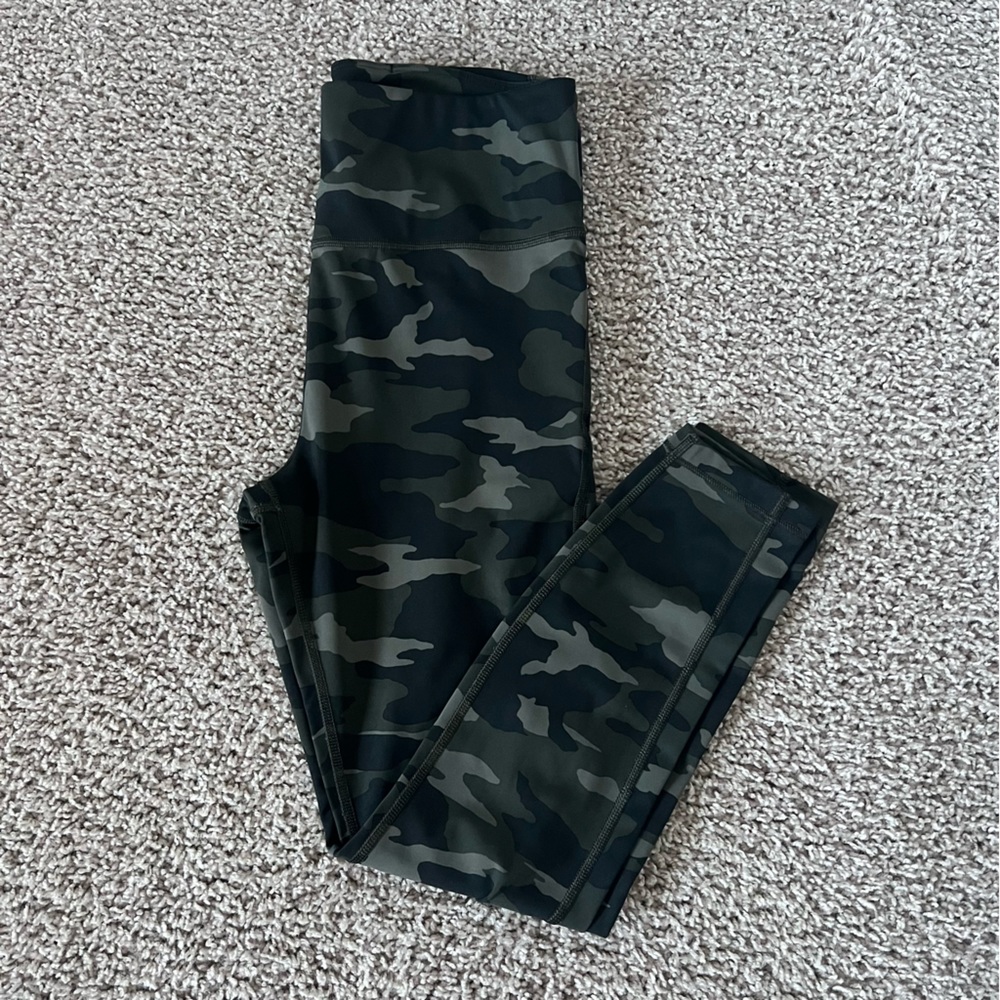 Athleta 7/8 Ultimate Tight
